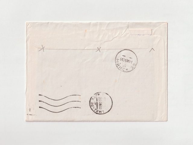 Protéger et restaurer des cartes postales anciennes