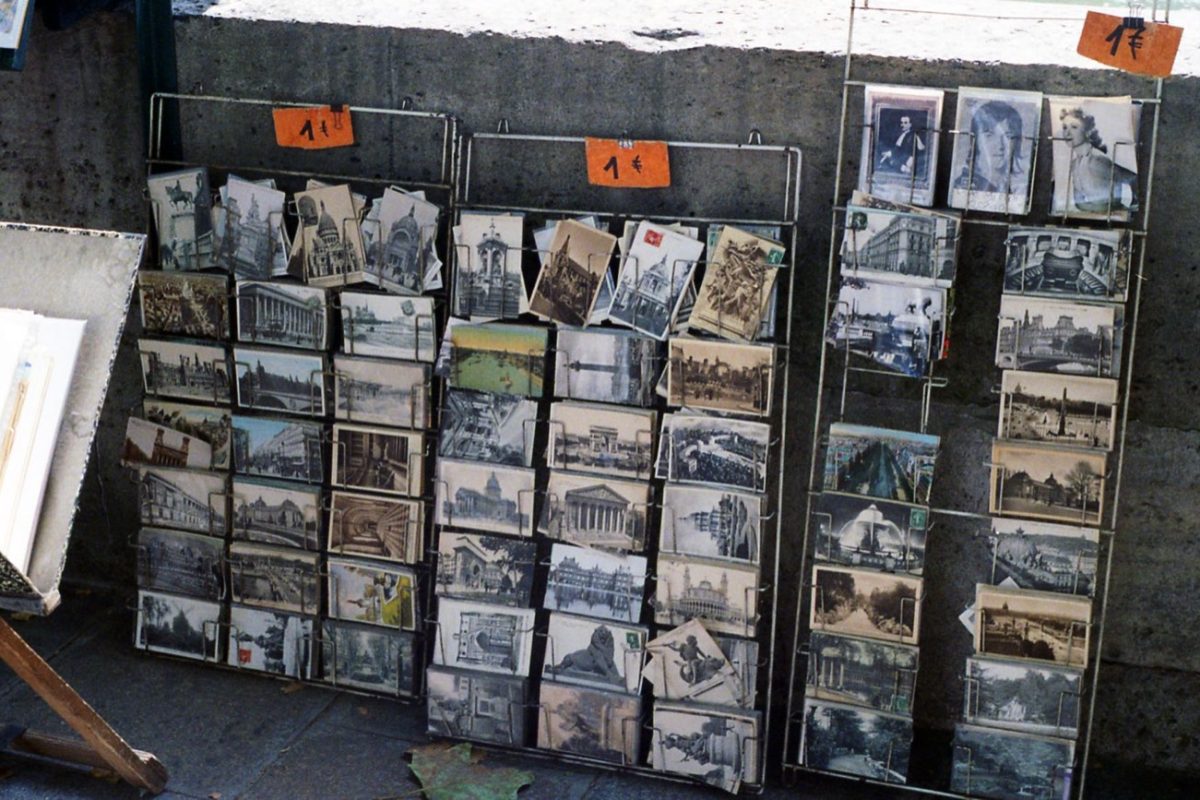 Vinted ou Etsy : choisir pour vendre souvenirs et objets vintage